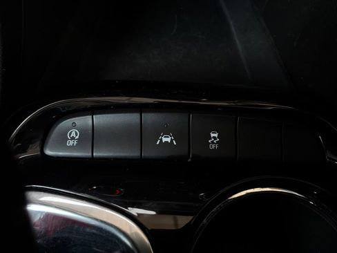 Used 2025 Buick Encore GX Preferred FWD image 23