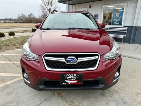 Used 2016 Subaru Crosstrek 2.0i Limited image 3