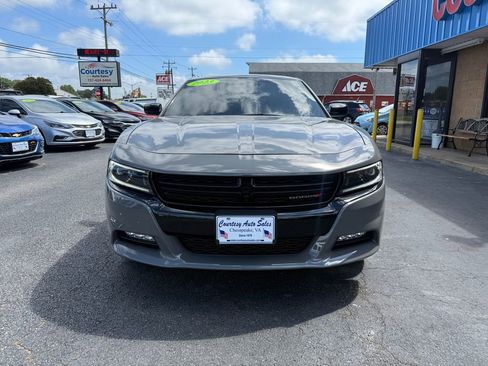 Used 2023 Dodge Charger SXT w/ Blacktop Package AWD/4WD image 6