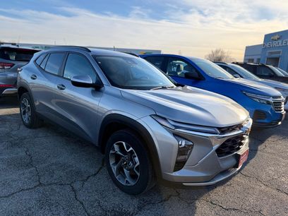 Used 2025 Chevrolet Trax LT w/ LT Convenience Package