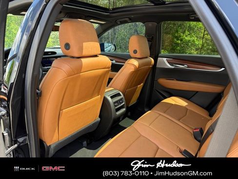 Certified 2025 Cadillac XT5 Premium Luxury image 26