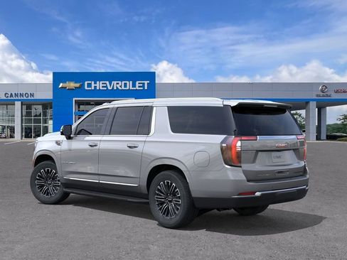 New 2026 GMC Yukon XL Elevation w/ Elevation Premium Package image 3