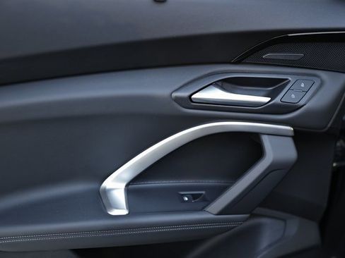 New 2025 Audi Q5 Premium Plus image 22