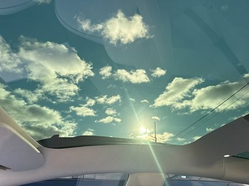 Used 2024 Tesla Model 3 Performance image 12