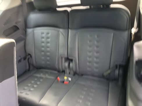 New 2026 Kia EV9 Wind image 16