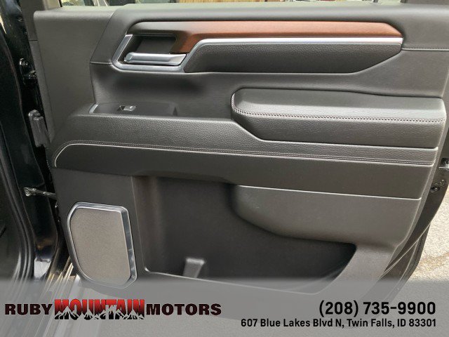 Used 2024 GMC Sierra 2500 Denali w/ Denali Reserve Package AWD/4WD image 26