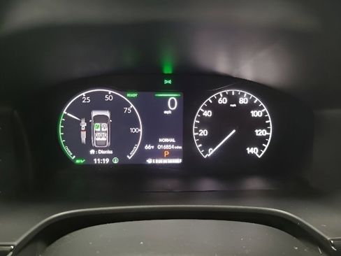 Certified 2024 Honda CR-V Sport image 30