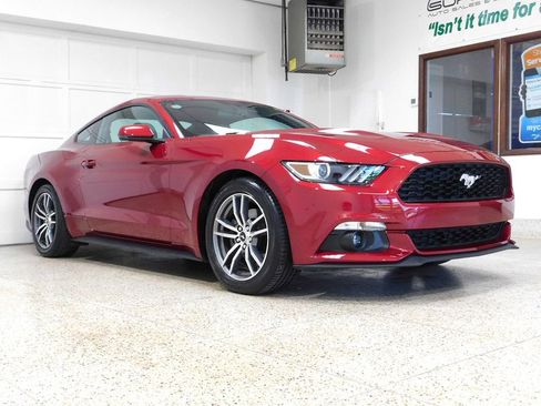 Used 2015 Ford Mustang Premium RWD image 5