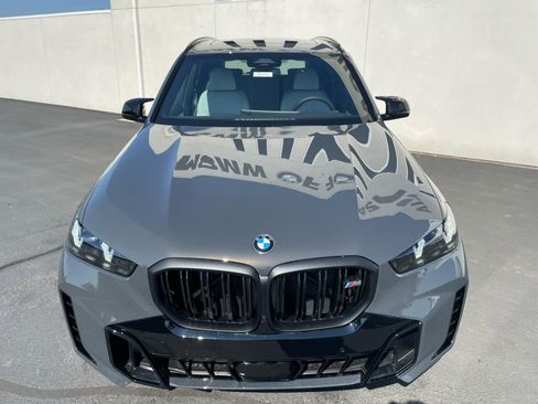 New 2026 BMW X5 M60i w/ Executive Package image 2