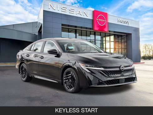 New 2026 Nissan Sentra SR w/ Floor Mat Package image 2