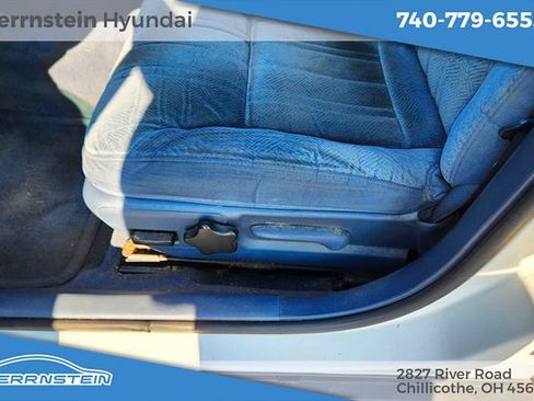 Used 2003 Chevrolet Impala FWD image 17