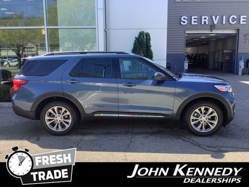 Certified 2020 Ford Explorer XLT w/ Equipment Group 202A AWD/4WD image 2