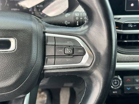 Used 2022 Jeep Compass Latitude w/ Convenience Group AWD/4WD image 14