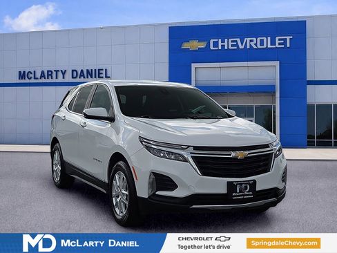 Used 2022 Chevrolet Equinox LT FWD image 1