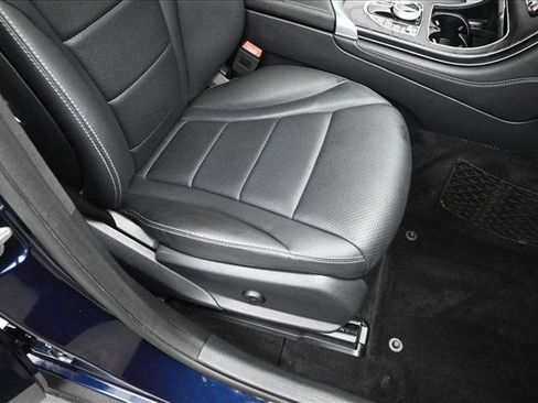 Certified 2019 Mercedes-Benz GLC 300 4MATIC image 30