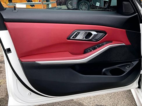 Used 2023 BMW 330i Sedan w/ Driving Assistance Package image 22