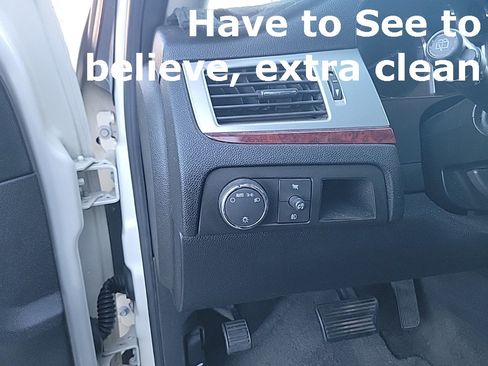 Used 2007 Cadillac Escalade AWD w/ Information Package image 23