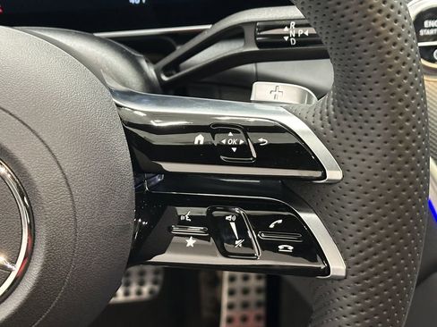 New 2026 Mercedes-Benz GLC 300 image 28