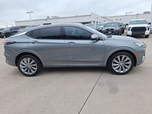 Used 2025 Buick Envista Preferred FWD image 7