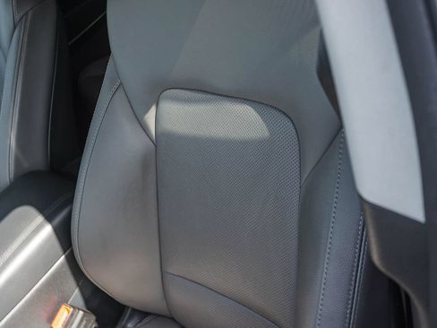 Used 2018 Hyundai Santa Fe Limited FWD image 20