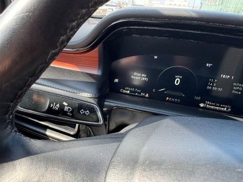 Used 2021 Lincoln Nautilus Reserve image 20