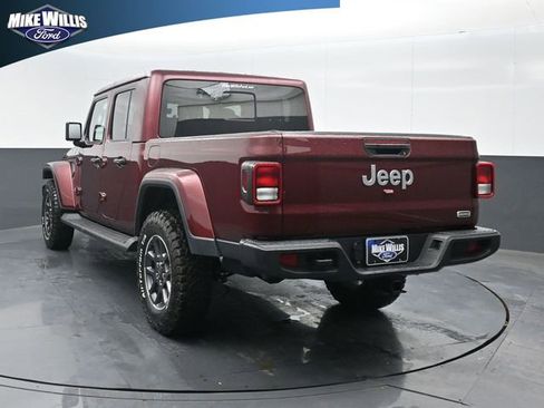 Used 2021 Jeep Gladiator Overland AWD/4WD image 5