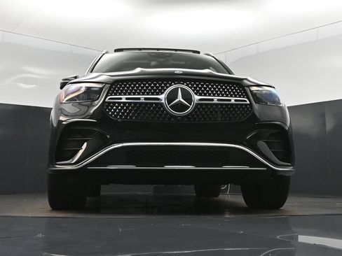 Used 2025 Mercedes-Benz GLE 450e 4MATIC image 45