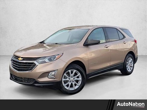 Used 2019 Chevrolet Equinox LS w/ LS Convenience Package image 1