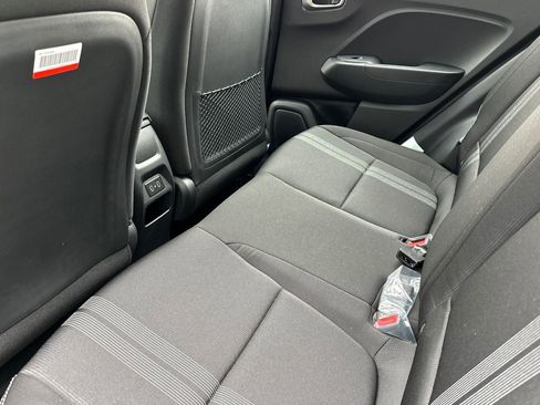 New 2025 Hyundai Venue SEL image 13