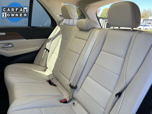 Certified 2022 Mercedes-Benz GLE 450 4MATIC image 44
