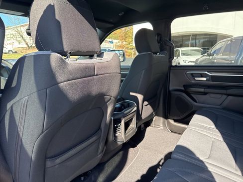 New 2026 RAM 1500 4x4 Crew Cab image 17