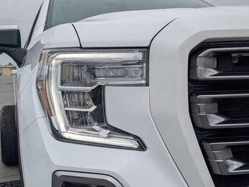 Used 2021 GMC Sierra 1500 AT4 w/ AT4 Premium Package image 10