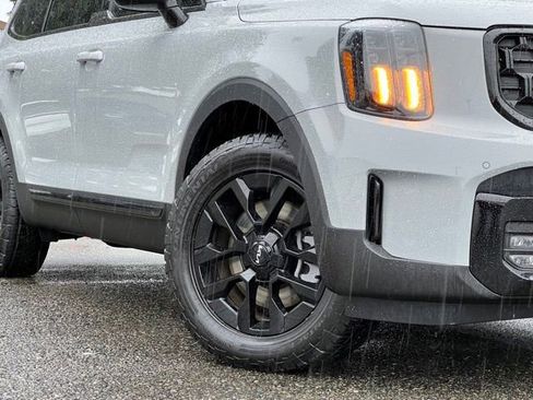 Certified 2024 Kia Telluride SX X-Pro image 2