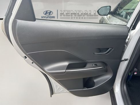 Used 2024 Hyundai Kona SEL FWD image 23
