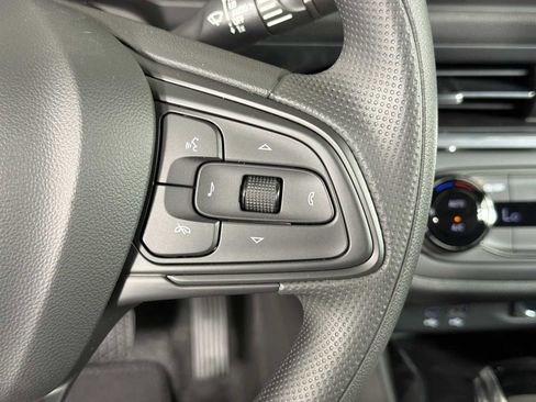 New 2026 Buick Envista Preferred image 25