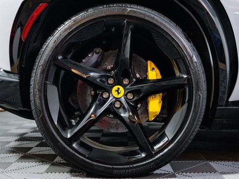 Certified 2025 Ferrari Purosangue image 7