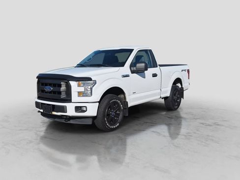 Used 2017 Ford F150 XL w/ Equipment Group 101A Mid AWD/4WD image 4