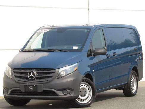 Used 2019 Mercedes-Benz Metris image 1