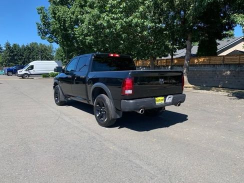 Used 2023 RAM 1500 Warlock AWD/4WD image 3
