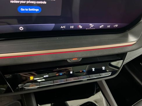 New 2026 Buick Envision Sport Touring AWD/4WD image 17