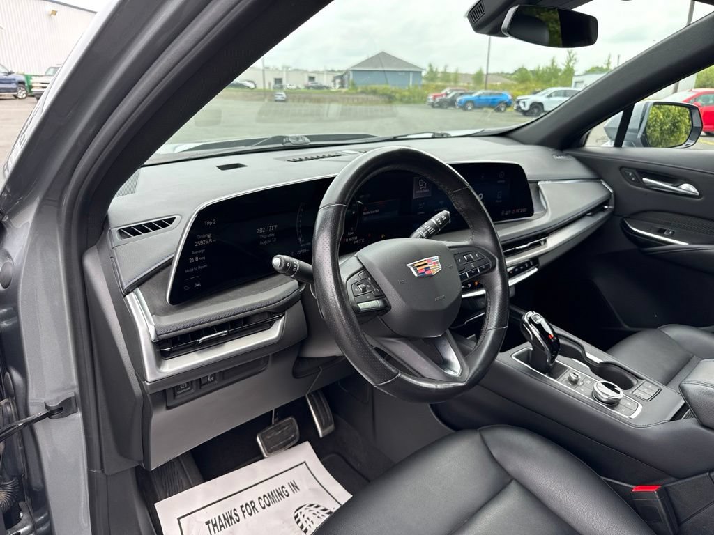 Used 2024 Cadillac XT4 Sport w/ Trailering Package AWD/4WD image 25