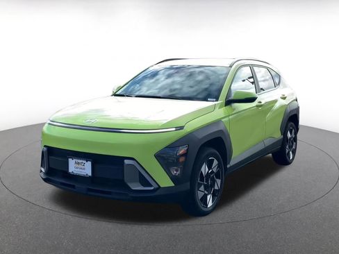 Used 2025 Hyundai Kona SEL image 7