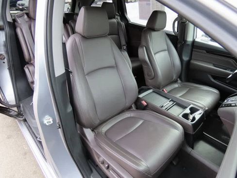 Certified 2022 Honda Odyssey Touring image 19