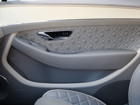 Used 2023 Bentley Continental GT Speed AWD/4WD image 18