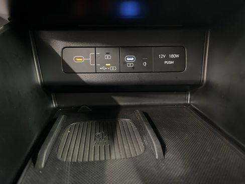 Used 2025 Hyundai Sonata Limited image 14