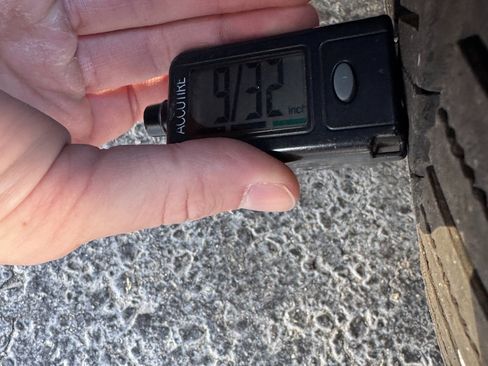 Used 2024 Land Rover Range Rover Long Wheelbase SE image 71