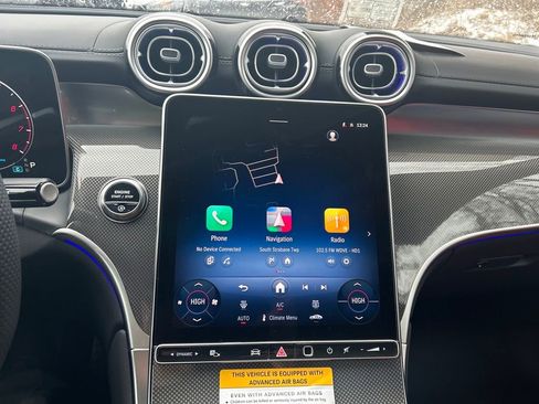 New 2026 Mercedes-Benz GLC 300 4MATIC image 17