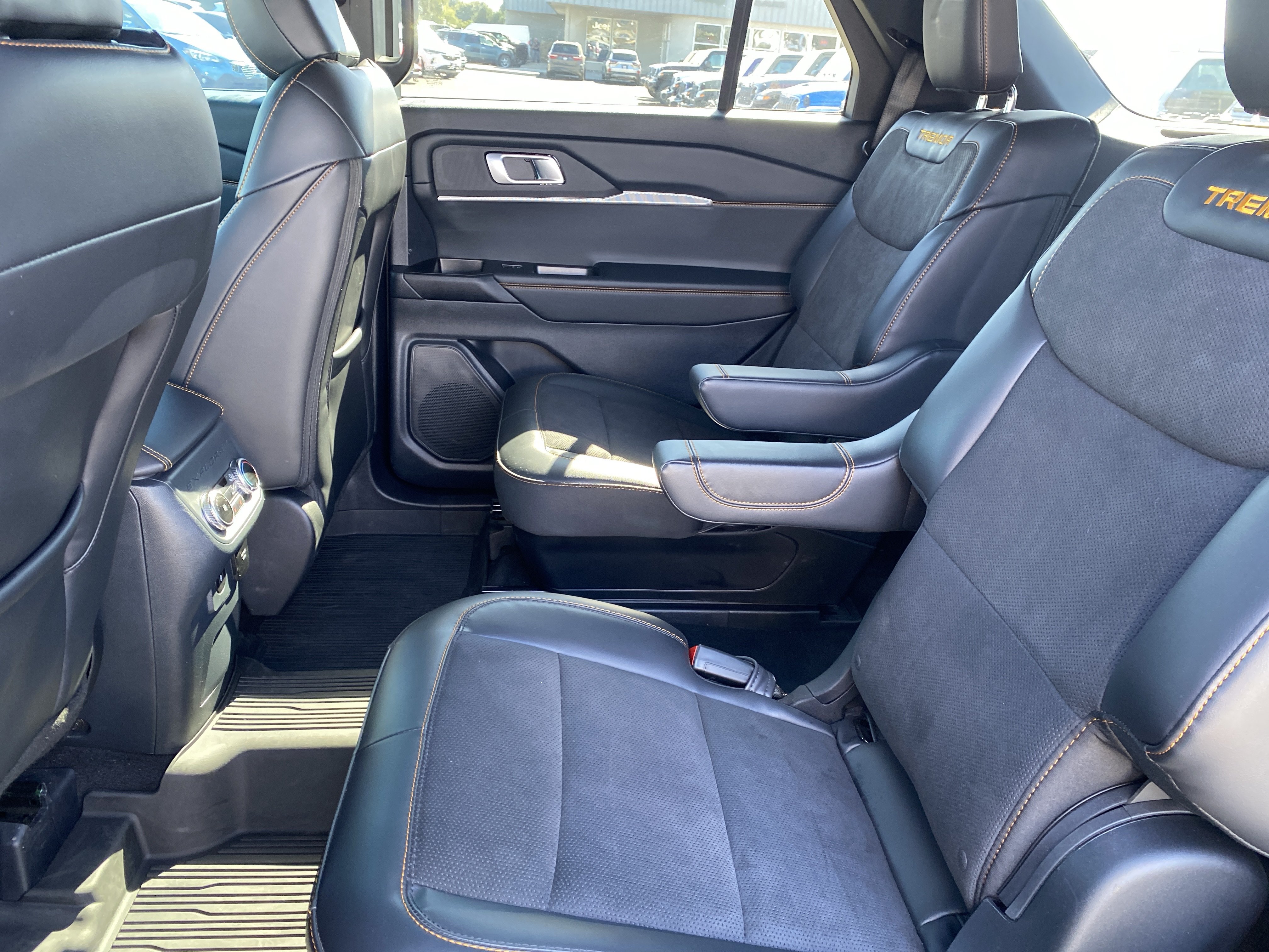 Used 2026 Ford Explorer Tremor w/ Tremor Convenience Package AWD/4WD image 23