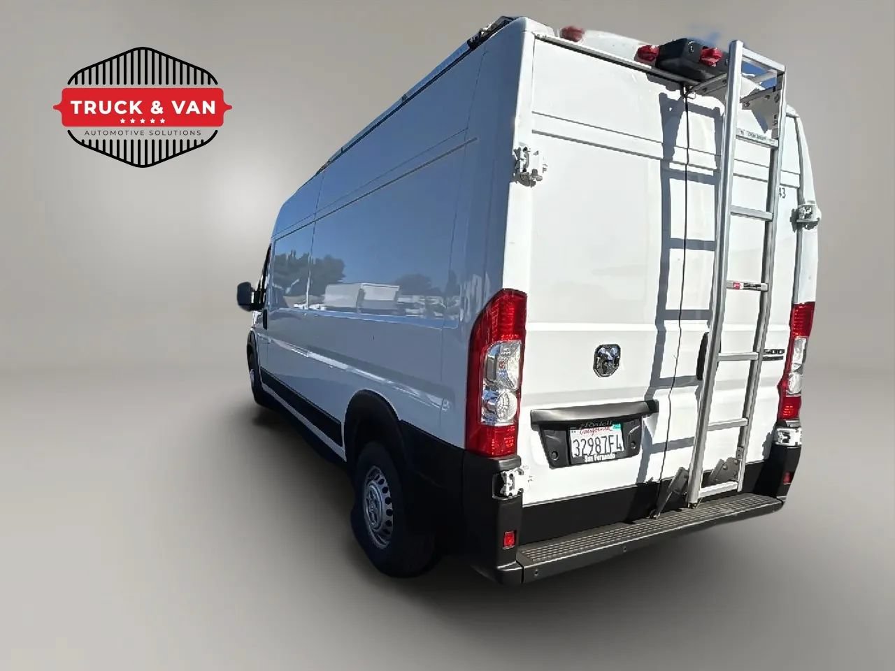 Used 2025 RAM ProMaster 3500 FWD image 4