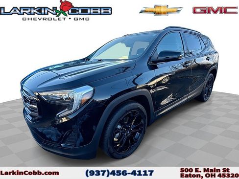 Used 2021 GMC Terrain SLE w/ Driver Convenience Package image 1